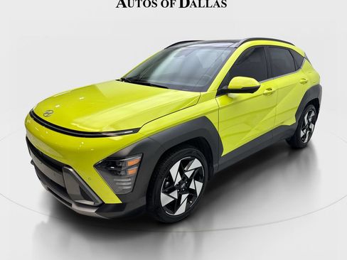 Used 2024 Hyundai Kona Limited FWD image 2