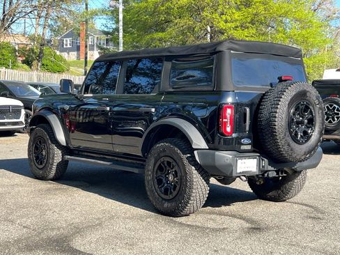 Used 2022 Ford Bronco Wildtrak image 5