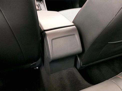 Used 2020 Volkswagen Jetta GLI Autobahn image 34