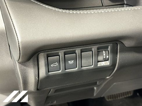 New 2026 Subaru Ascent Touring w/ Popular Package #2 AWD/4WD image 9