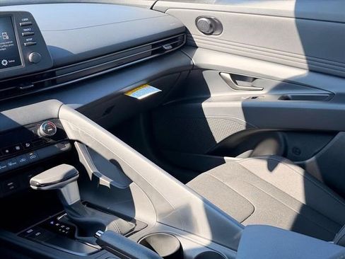 New 2026 Hyundai Elantra Sport FWD image 14
