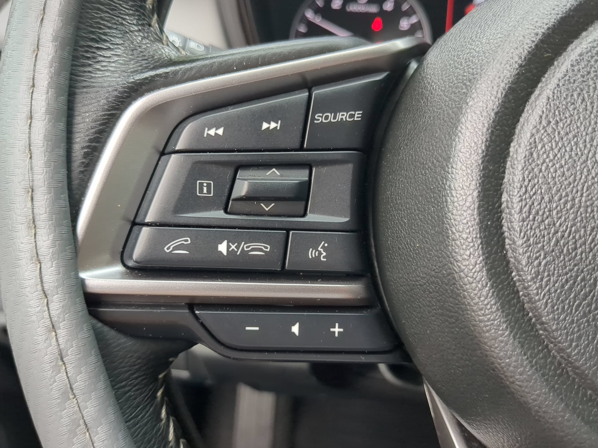 Used 2025 Subaru Outback Premium AWD/4WD image 63