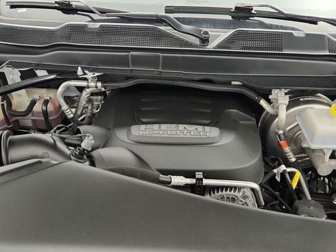 Used 2025 RAM 2500 Big Horn AWD/4WD image 26