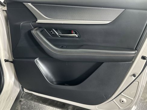 Used 2024 MAZDA CX-90 3.3 Turbo w/ Preferred Package image 34