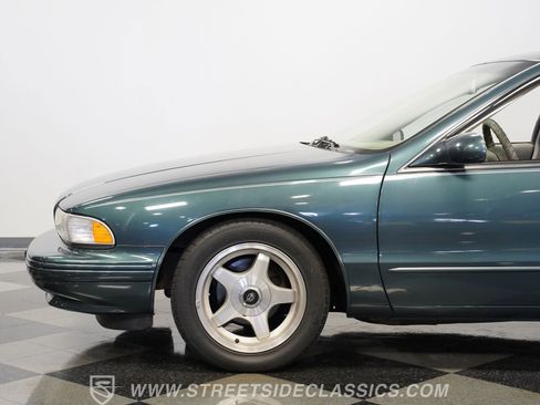 Used 1995 Chevrolet Impala SS image 23