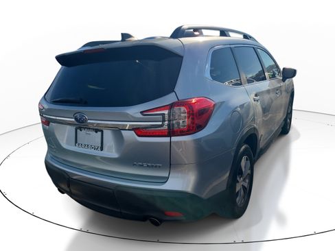 Used 2024 Subaru Ascent Premium w/ Convenience Package AWD/4WD image 9