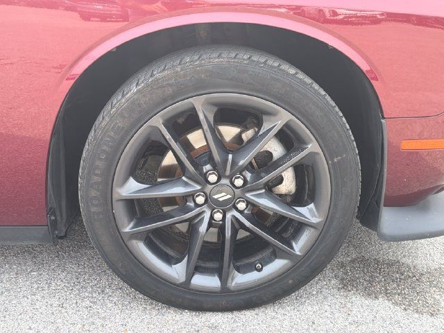 Used 2021 Dodge Challenger GT w/ Blacktop Package AWD/4WD image 31