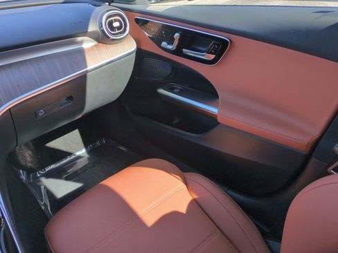New 2026 Mercedes-Benz C 300 4MATIC Sedan image 16