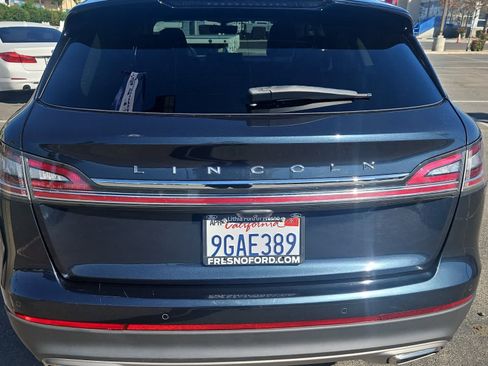 Used 2023 Lincoln Nautilus Reserve w/ Luxury Package image 8