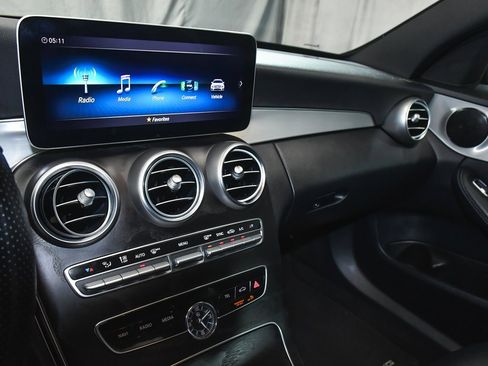 Used 2019 Mercedes-Benz C 300 Sedan image 39