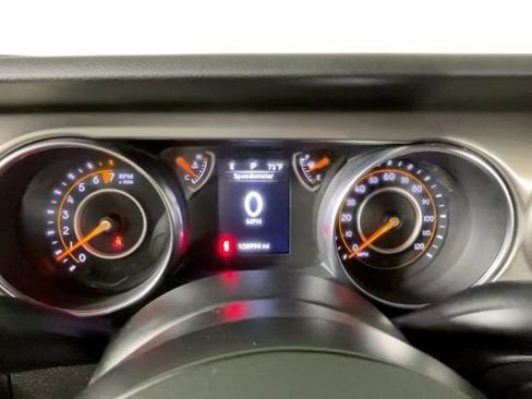 Used 2019 Jeep Wrangler Sport AWD/4WD image 27