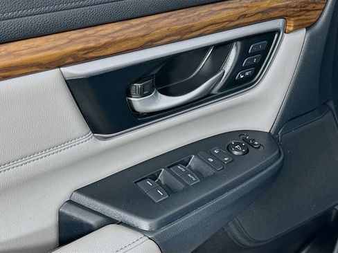 Used 2022 Honda CR-V Touring image 23