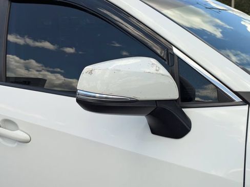 Used 2019 Toyota RAV4 XLE Premium FWD image 12