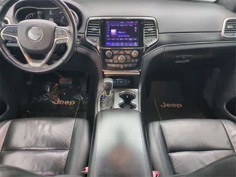 Used 2020 Jeep Grand Cherokee Limited image 16