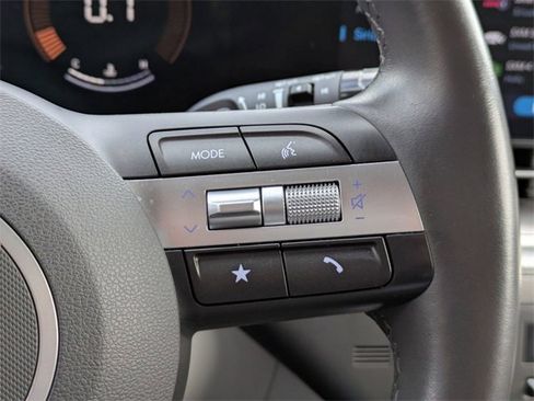 Used 2024 Hyundai Kona SEL image 27