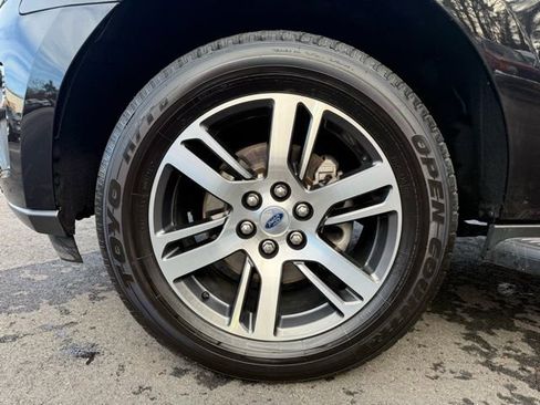 Certified 2024 Ford Expedition Max Limited image 8