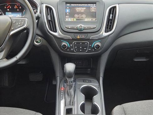 Used 2024 Chevrolet Equinox LT image 15