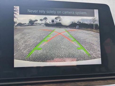 Used 2018 BMW 530i w/ Premium Package image 14