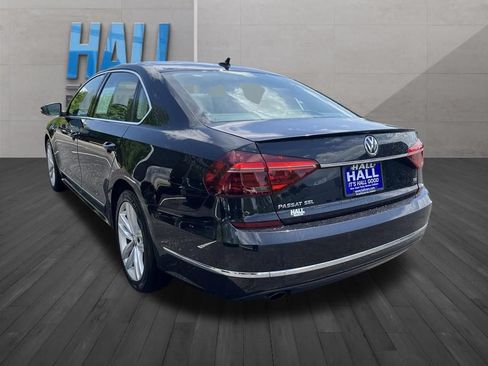 Used 2018 Volkswagen Passat 2.0T SEL Premium FWD image 3