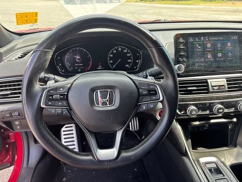 Used 2018 Honda Accord Sport image 22