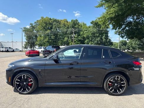 Used 2024 BMW X4 M40i AWD/4WD image 2