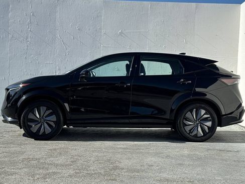 Used 2024 Nissan Ariya AWD image 6