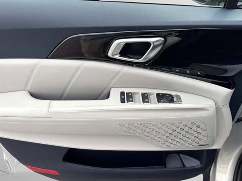 New 2026 Kia Carnival SX Prestige FWD image 16