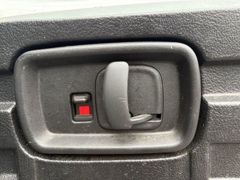 Used 2024 GMC Savana 2500 w/ Driver Convenience Package image 11