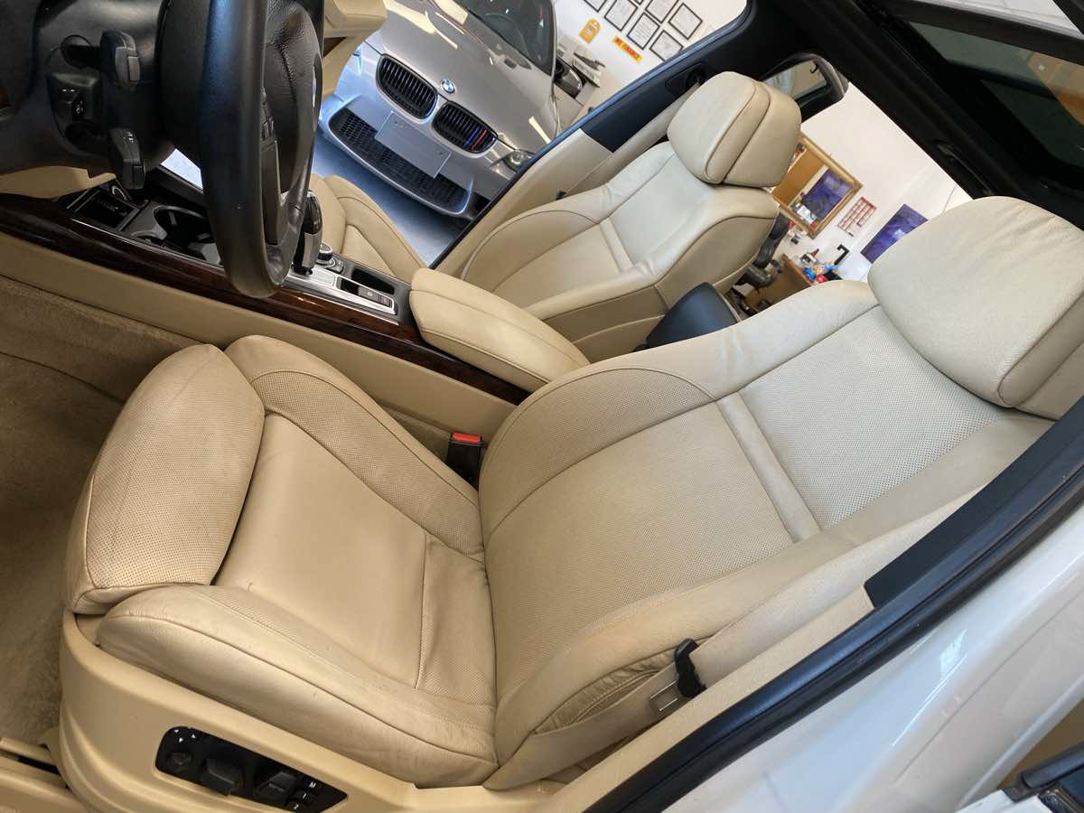 Used 2010 BMW X5 xDrive30i AWD/4WD image 23