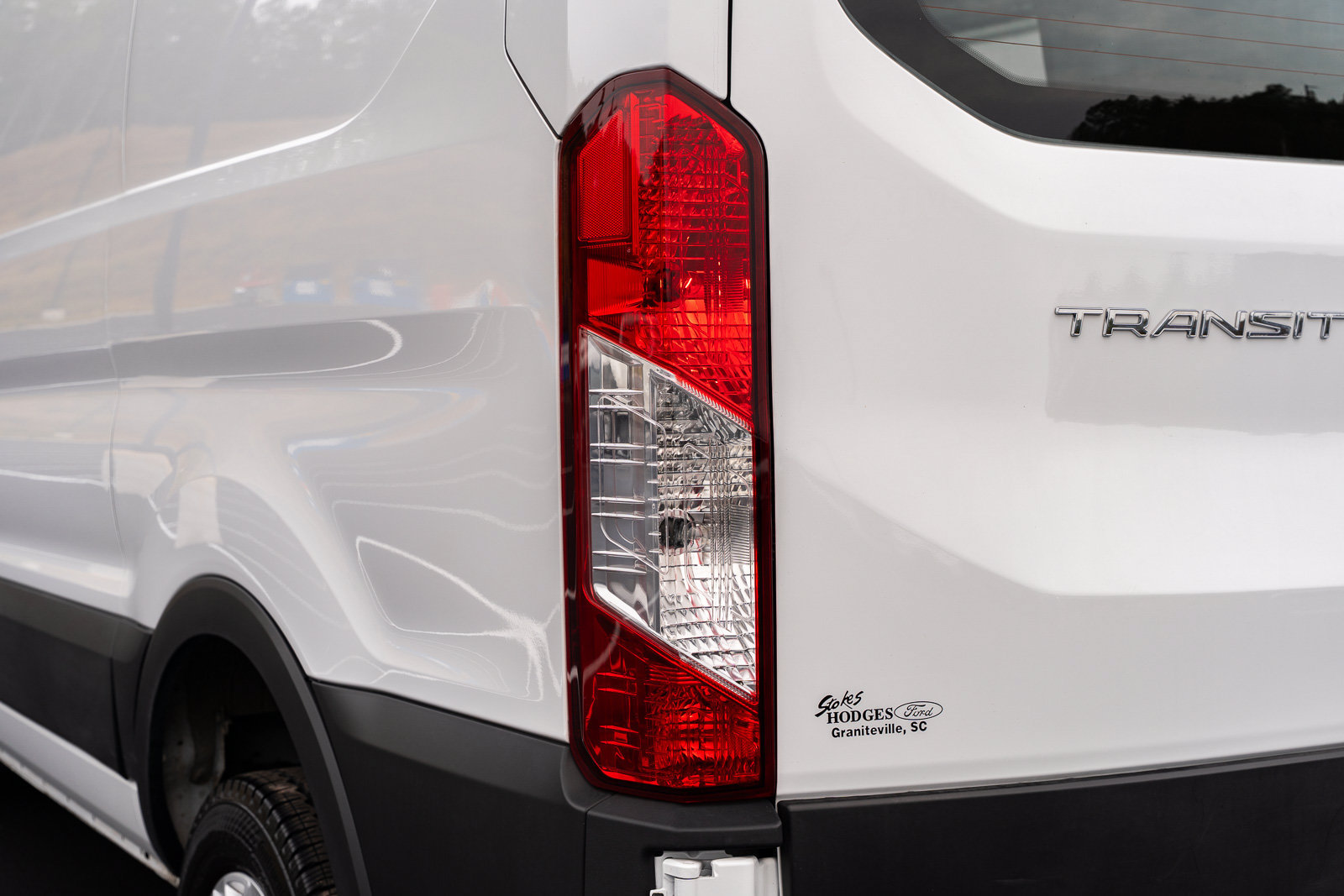 Used 2025 Ford Transit 250 Low Roof w/ Exterior Upgrade Package RWD image 18