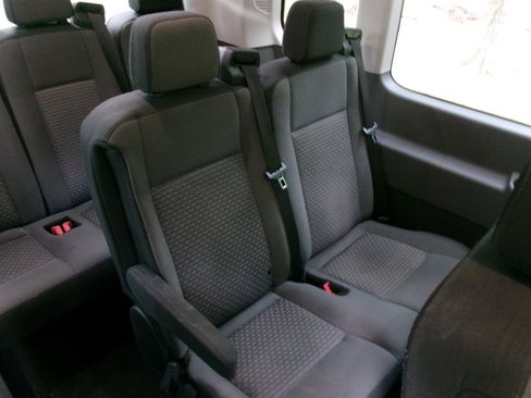Used 2024 Ford Transit 350 XLT RWD image 25