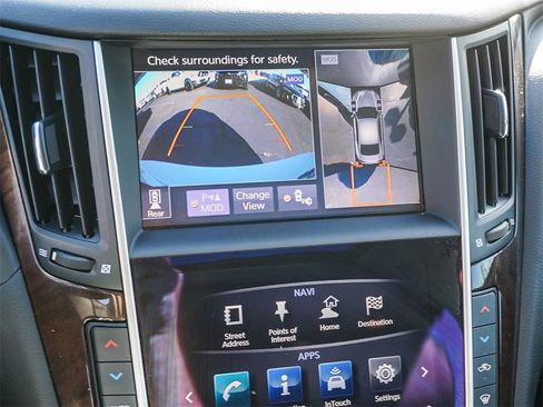 Used 2016 INFINITI Q50 Hybrid w/ Technology Package image 23