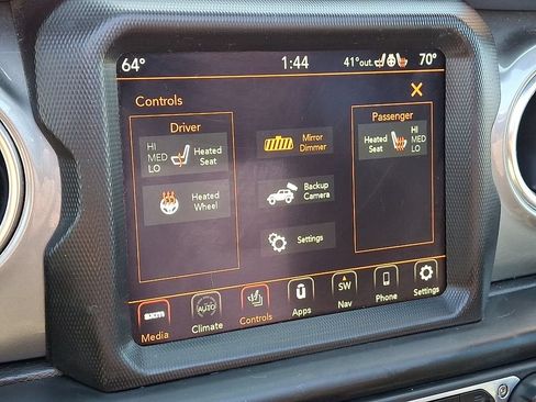 Certified 2022 Jeep Wrangler Unlimited Sahara w/ Cold Weather Group AWD/4WD image 19