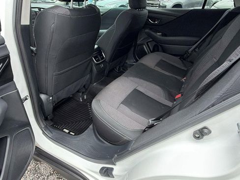 Used 2024 Subaru Outback Premium AWD/4WD image 20