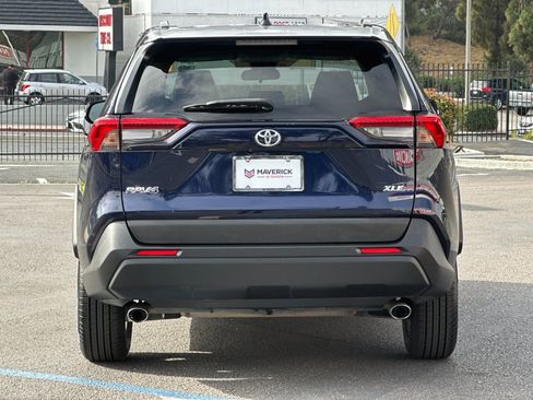 Used 2024 Toyota RAV4 XLE FWD image 4