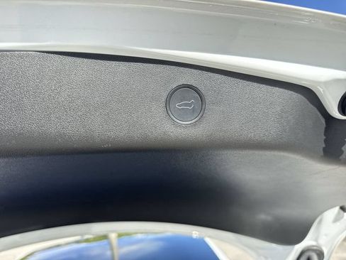 Used 2021 Tesla Model 3 Long Range AWD/4WD image 25