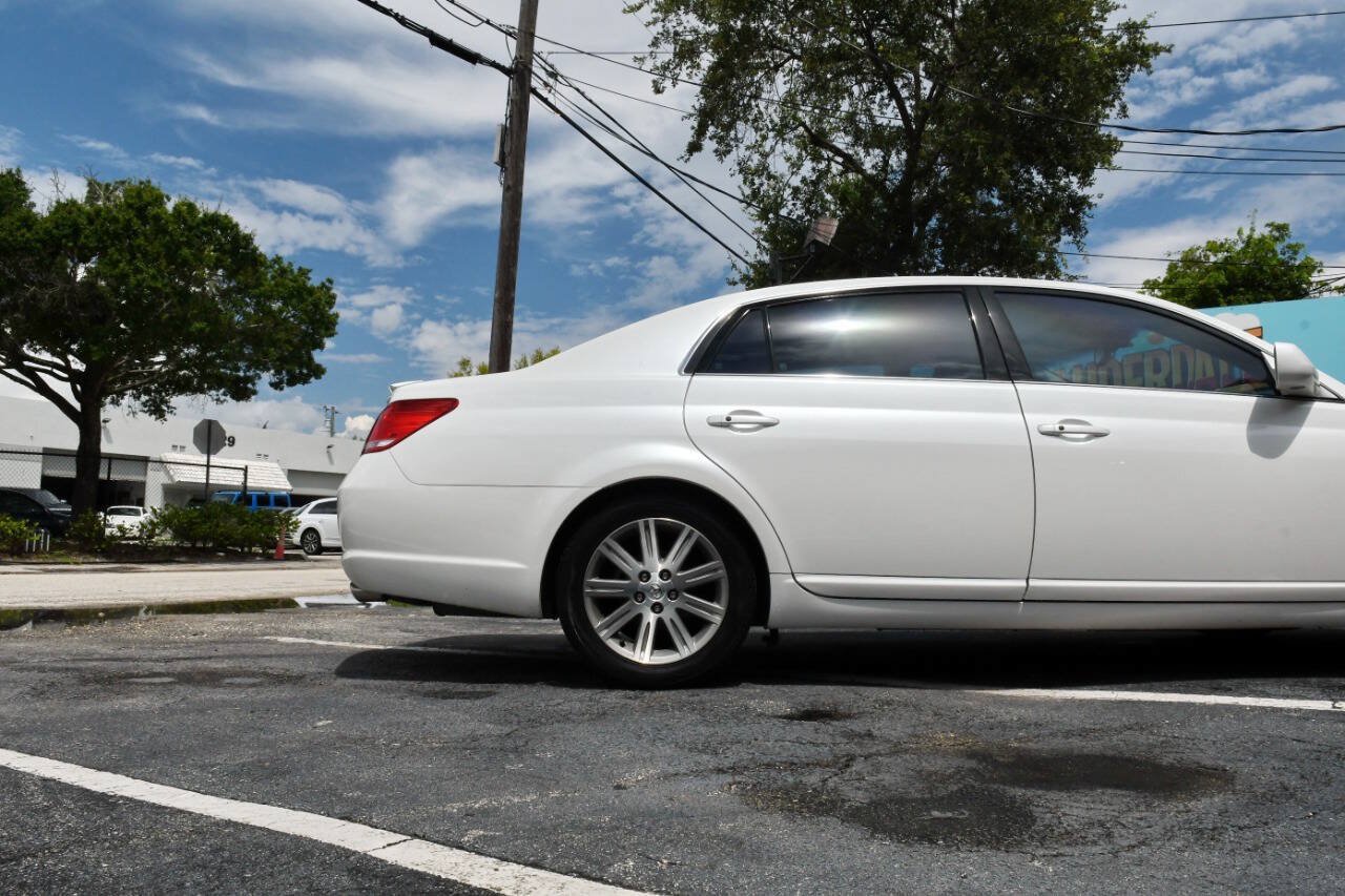 Used 2007 Toyota Avalon Touring FWD image 34