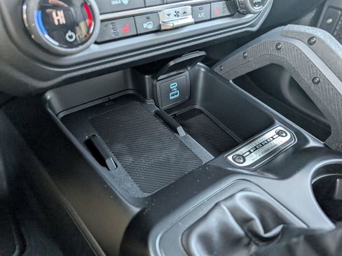 New 2025 Ford Bronco Big Bend w/ Black Diamond Package image 14