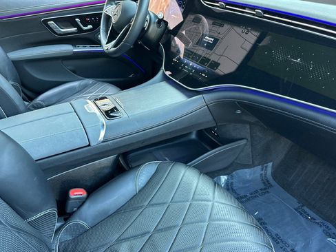 Certified 2023 Mercedes-Benz EQS 580 4MATIC Sedan image 32
