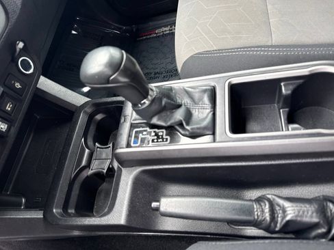 Used 2021 Toyota Tacoma TRD Sport AWD/4WD image 13