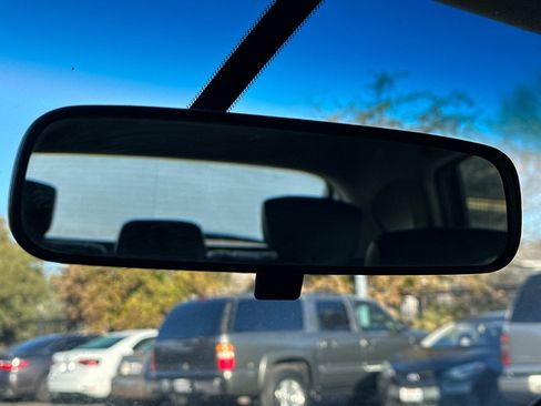 Used 2017 INFINITI QX50 2WD image 25