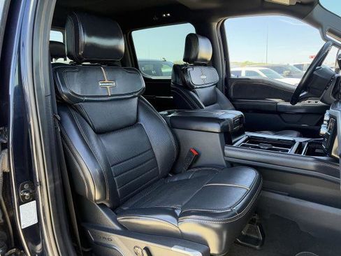 Certified 2024 Ford F350 Platinum w/ FX4 Off-Road Package image 32