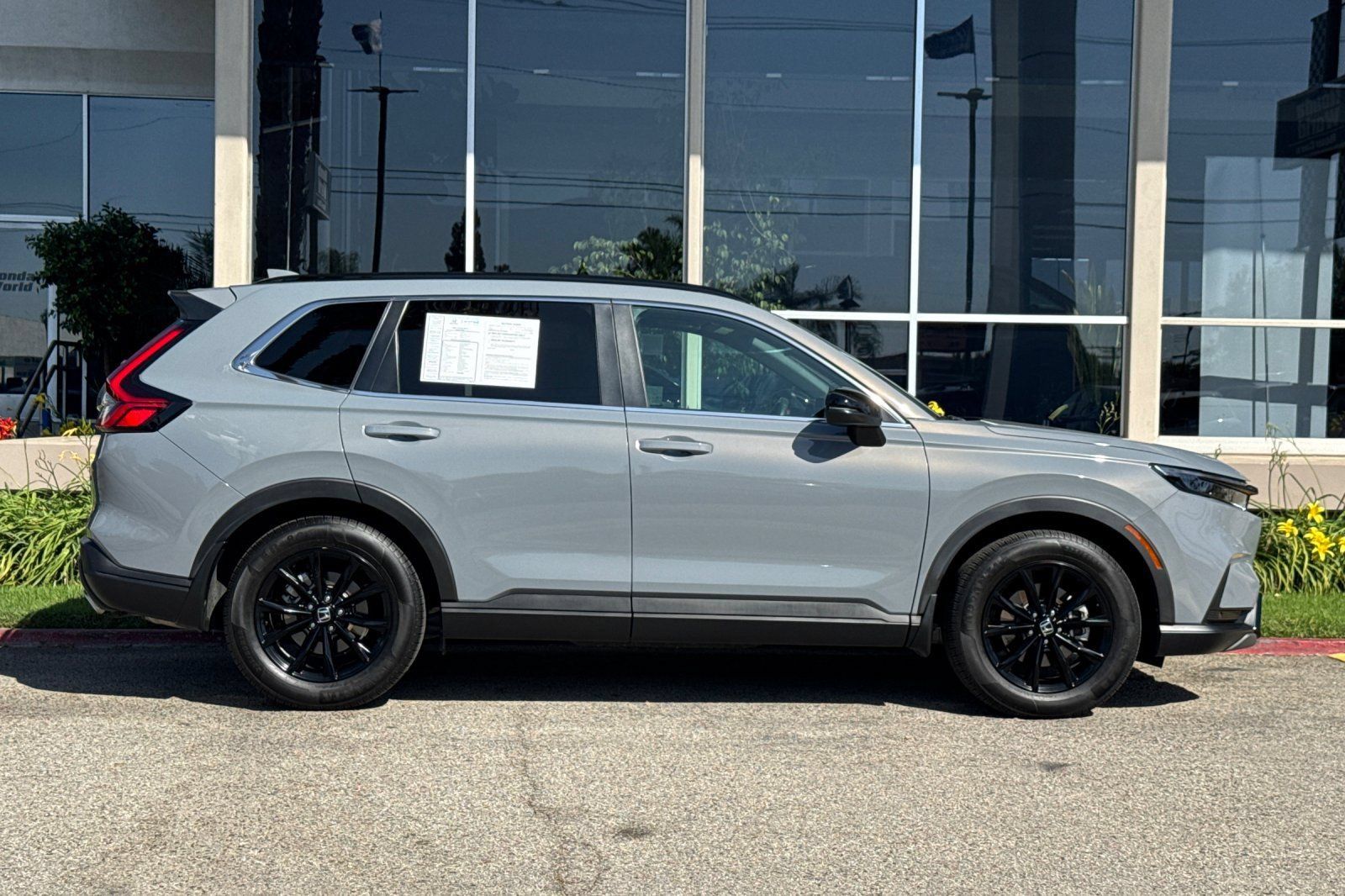 Certified 2024 Honda CR-V Sport-L image 3