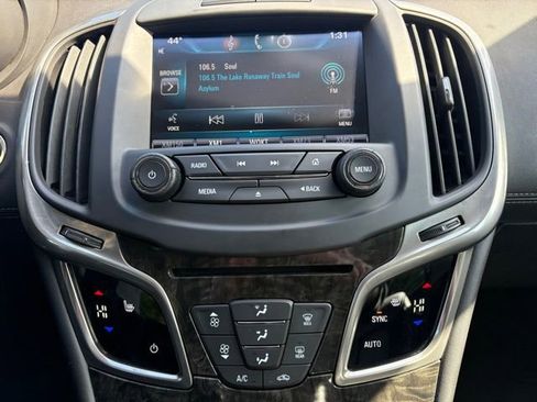 Used 2014 Buick LaCrosse Leather image 23