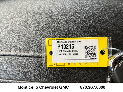 Used 2024 Chevrolet Blazer LT w/ Convenience Package image 23