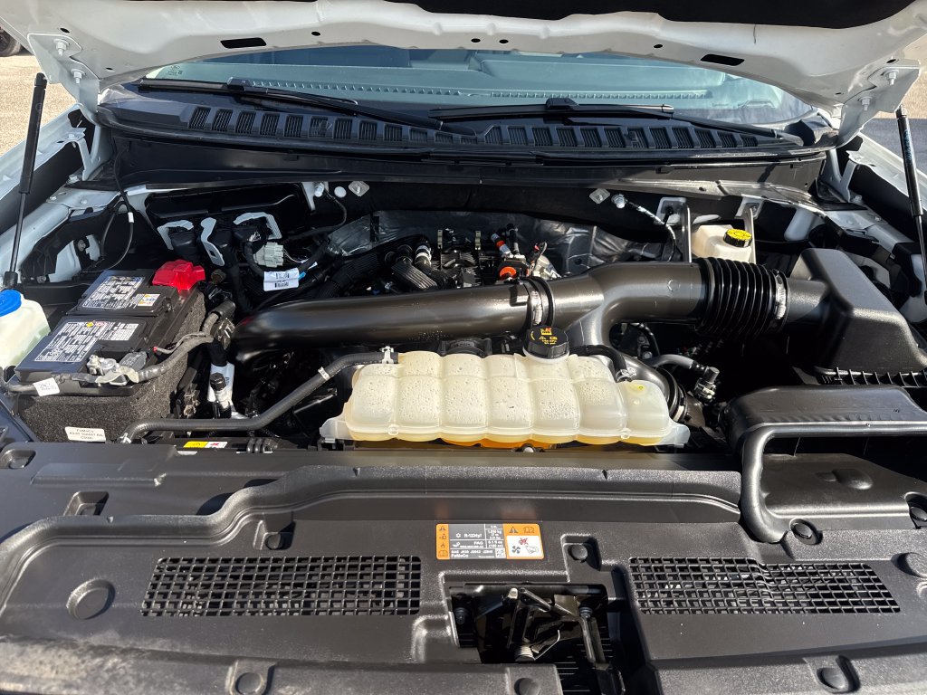 Used 2025 Ford Expedition Max Active RWD image 30