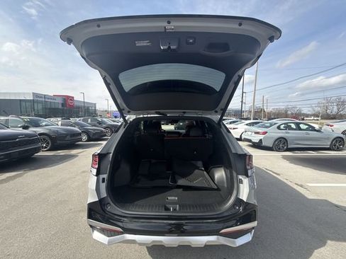 Used 2025 Kia Sportage SX image 23