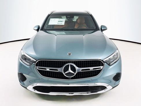 New 2026 Mercedes-Benz GLC 300 image 2