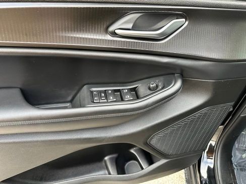 Used 2023 Jeep Grand Cherokee L Laredo image 22