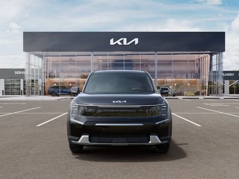 New 2026 Kia EV9 Light RWD image 2